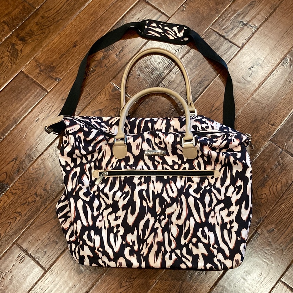 Anne Klein Luggage Large Travel Bag USED